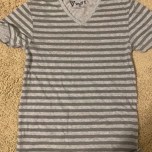 Vurt V-neck T-shirt